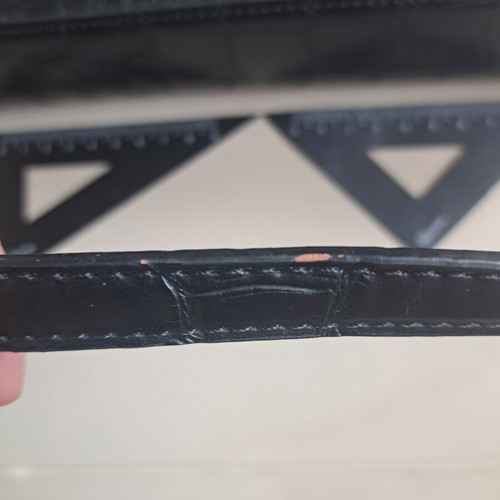 Tamaris crossbody bag like new, black croco texture