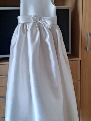 Girl dress new, white for flower girl