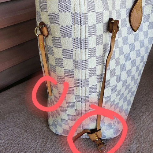 LV MM shoulder bag used, white