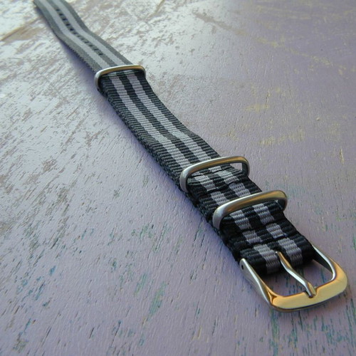 NATO watch strap unisex new, 25cm length, 16mm width, black and grey