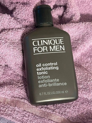 Clinique Skin For Men Exfoliating Tonic Oil Control 200ml new