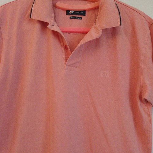 During men's polo shirt size S, like new, pink