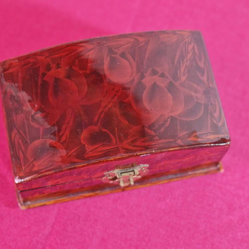 Wooden vintage jewelry box used, Chinese style with ring slots