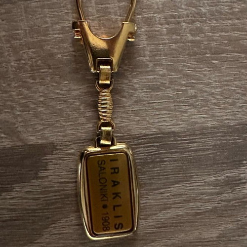 Iraklis Thessalonikis Keychain and Pin like new, collectible 1988