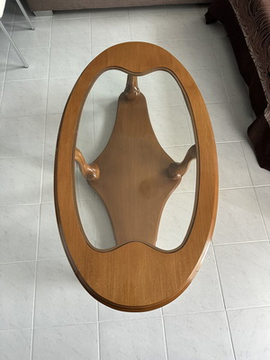 Coffee table with glass top, approx. 1.10x0.60 m