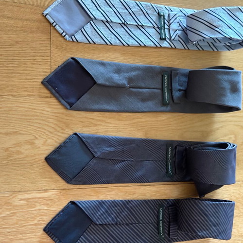 Silk ties Oxford Company like new, blue and black