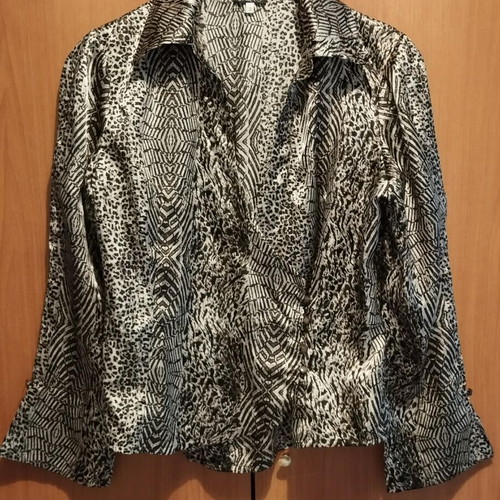 Cruise shirt like new, print in brown and black shades