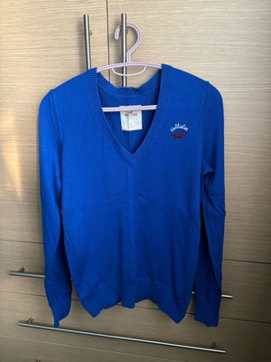 Hollister blue top size S like new