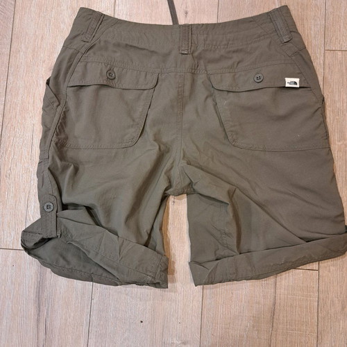 The North Face women's shorts like new, beige