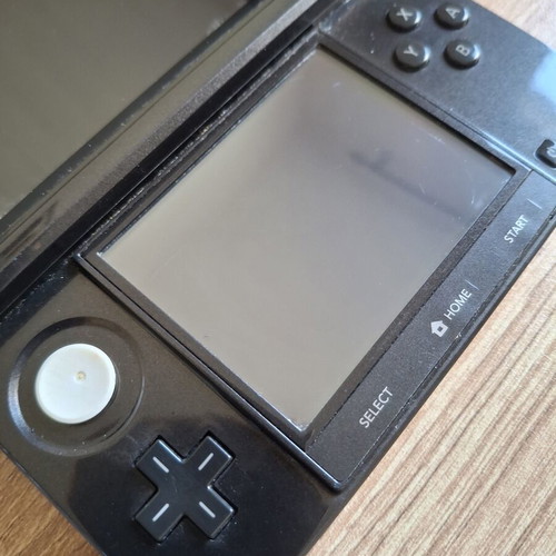 Nintendo 3DS Black like new, Japanese console with Luma