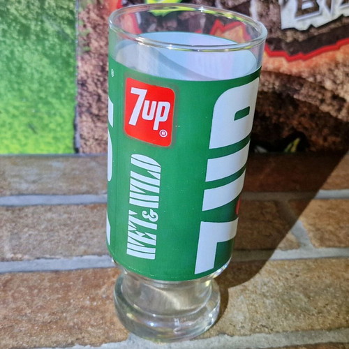 7 up collectible glass