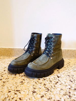 Vassilis Tsitsivas Edra boots green suede like new, size 37