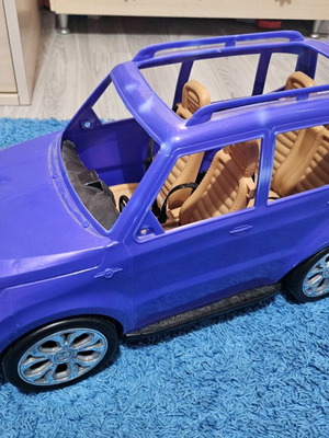 Barbie car like new