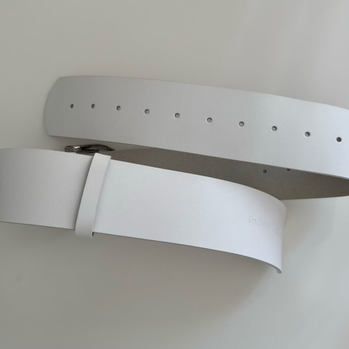 Leather Belt σαν καινούργιο, άσπρη δερμάτινη ζώνη μέσης 60-100cm