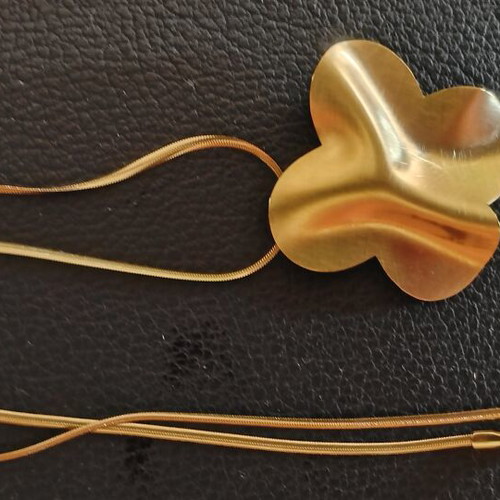 Necklace bijou like new