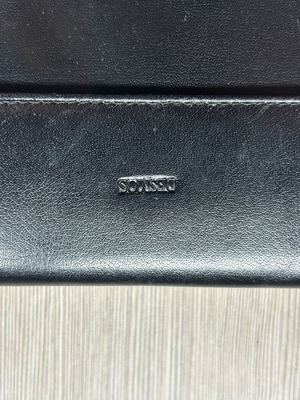 Desmos women's black leather wallet like new
