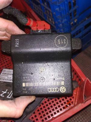 Gateway module Seat Leon 1P 1K0 907 530 H μεταχειρισμένο