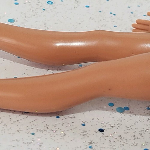 Bratz Passion 4 Fashion Yasmin nude doll used with flaws