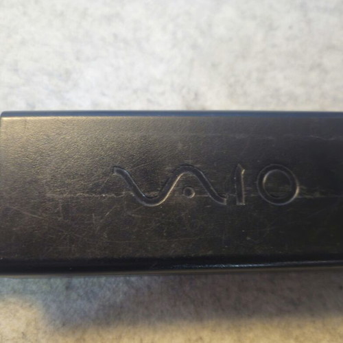 Sony Vaio Laptop Charger VGP-AC19V32 like new