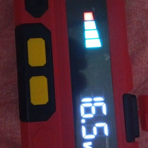 Power bank and car engine jump starter new