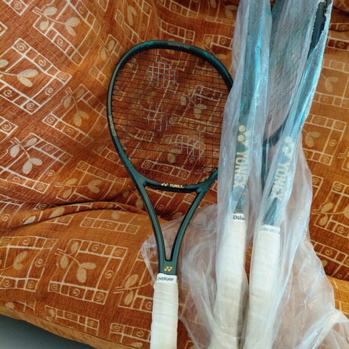 Yonex V Core Pro 97 tennis rackets set of 2