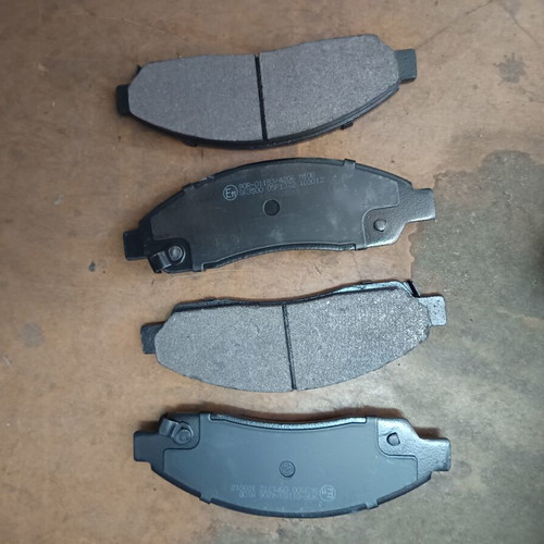 Brake pads for Isuzu D-Max with Sumitomo brake system, new