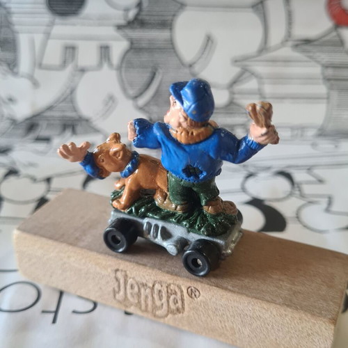 Sketistes (Armed and Dangerous) figure used