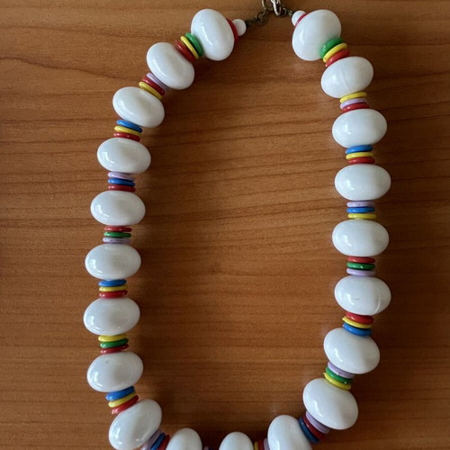 Bone necklace set used, white and blue colors