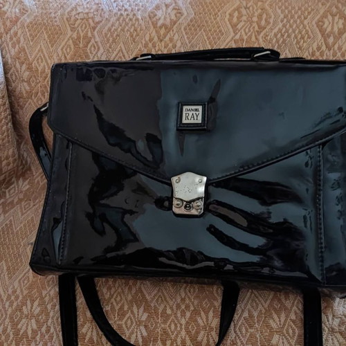 Women's leather shoulder bag used 24x30x7 cm