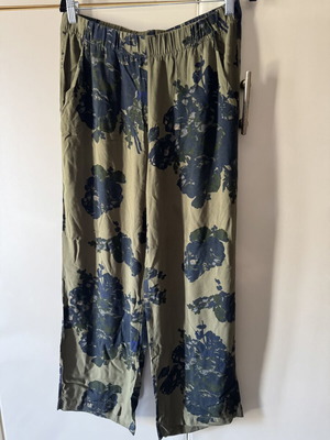 Παντελόνα H&M σαν καινούργιο, χακί και μπλε, μέγεθος L
