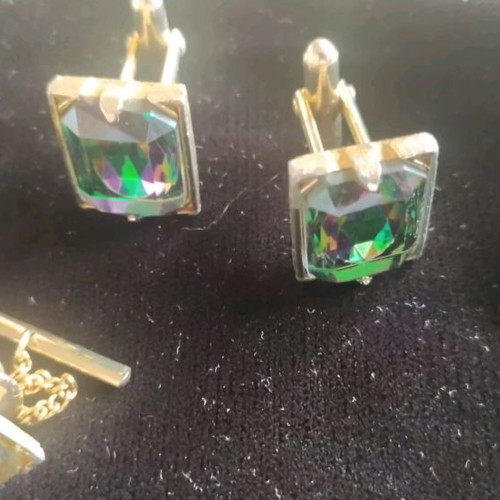 Vintage cufflinks with colored stone and tie pin used