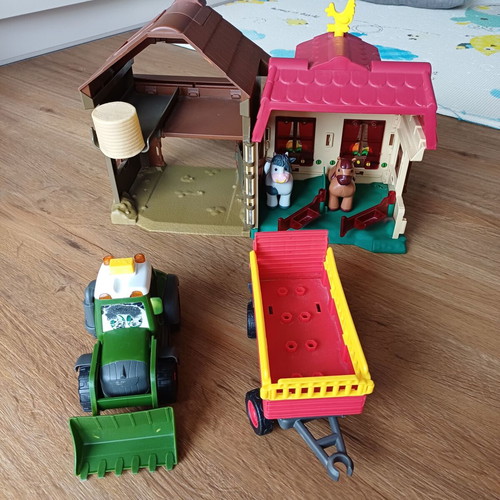 Animal farm toy used with sounds and vehicles
