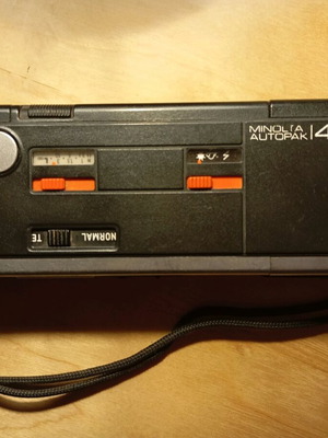 Minolta 460Tx Autopak Pocket vintage camera used for collection