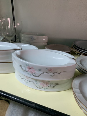 Vintage ashtray set of 2 new