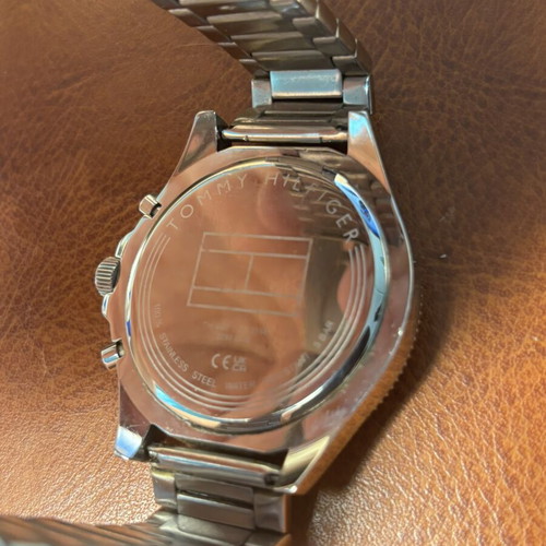 Tommy Hilfiger men's watch TH440.1.27.3168 used, silver bracelet, blue dial