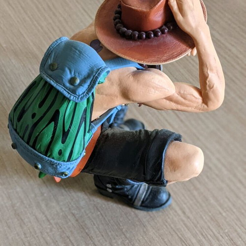 One Piece Ace Figure King Of Artist like new