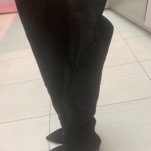 Zara suede boots high over the knee like new, size 38, black
