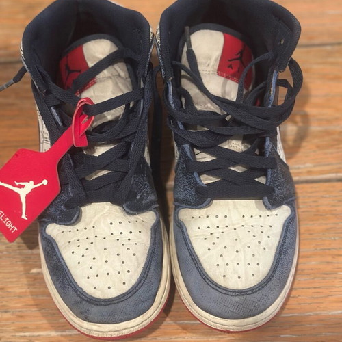 Jordan 1  MID SE