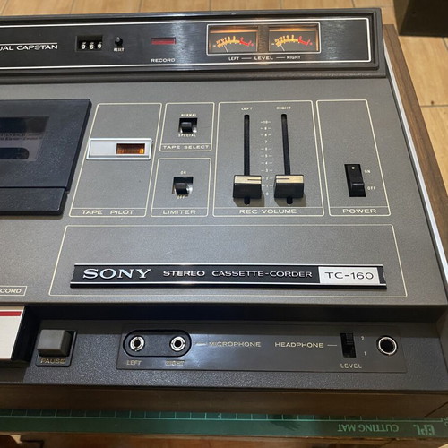 Sony TC-160 stereo cassette-corder, vintage top-loading