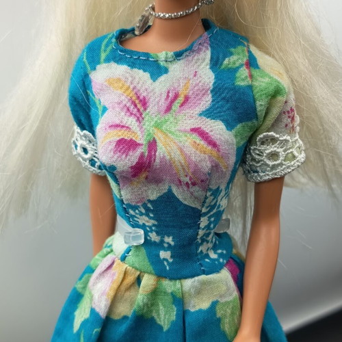 Vintage doll dress like new, cotton and lace details