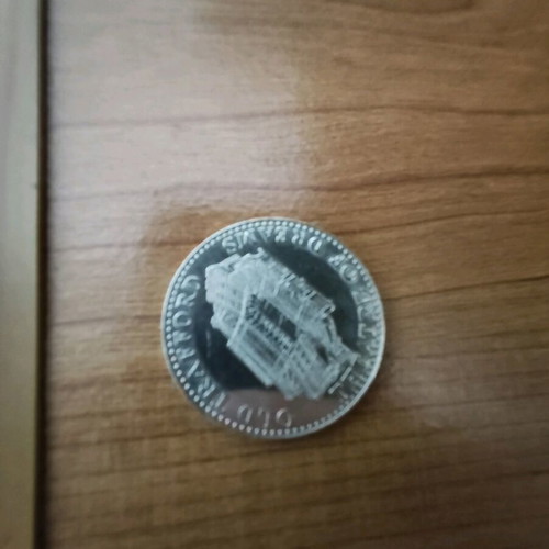 Manchester United Memory Coin like new, collectible souvenir