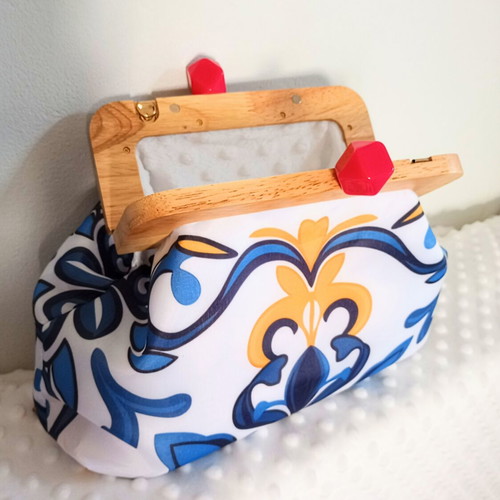 Handmade clutch bag with pink buttons, wooden handle and velvet lining, new