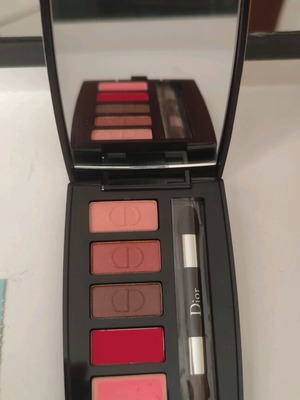 Dior Μίνι παλέτα Νέα για μάτια και χείλη