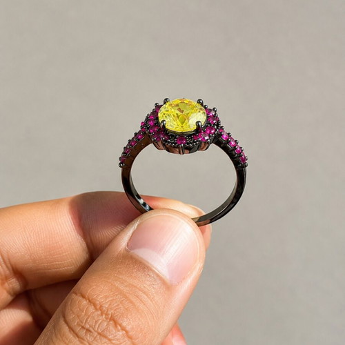 Vintage style ring with yellow stone and pink zircon, new