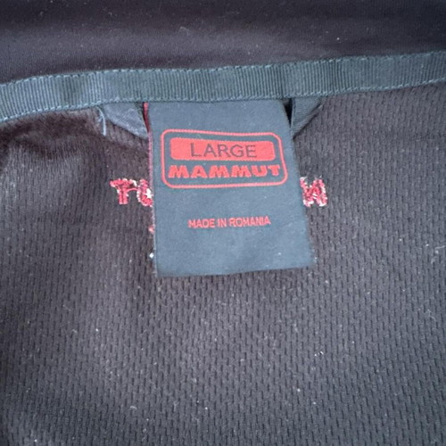 Mammut sleeveless jacket vintage like new, black, size L