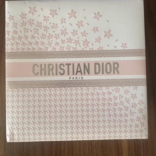 Christian Dior Paris paper gift box with floral design