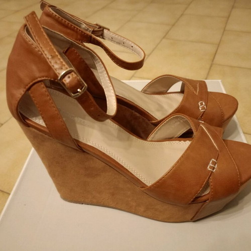 Migato platform shoes size 41 like new