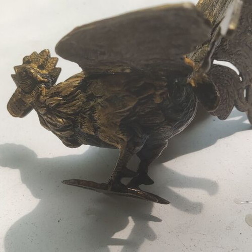 Bronze roosters like new, set