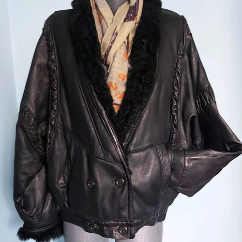 Vintage Shearling leather jacket like new, black