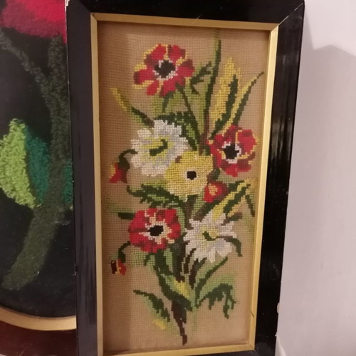 Embroidery paintings used, set